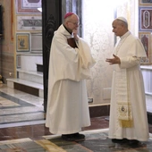 Rekolekcje Papieża: Bóg chce, by aniołowie byli kanałami łaski