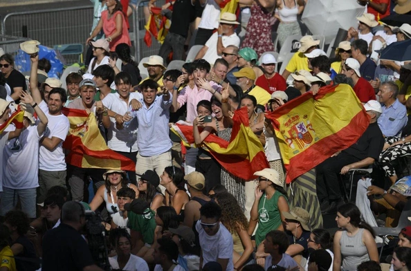 „Z otwartymi ramionami" – Hiszpania przygotowuje się na przyjazd Papieża