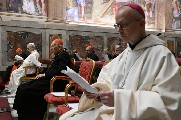 Przekazywać nadzieję – ostatnie rozważanie bp. Vardena podczas papieskich rekolekcji