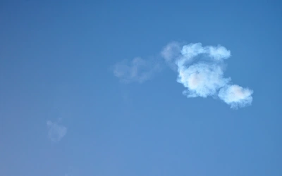 Nowa fala ataków Iranu. Wybuchy m.in. w Rijadzie, Dosze i Abu Zabi; nalot na bazę USA w Kuwejcie