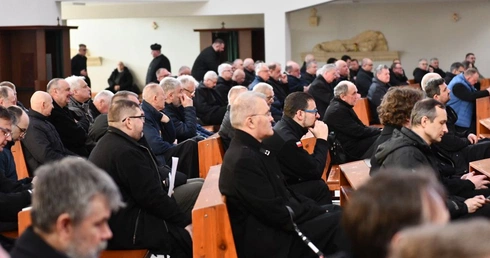 O św. Franciszku i zmianach demograficzno-społecznych na Dniu Duszpasterskim