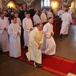 Pomogą rozdawać Komunię Świętą