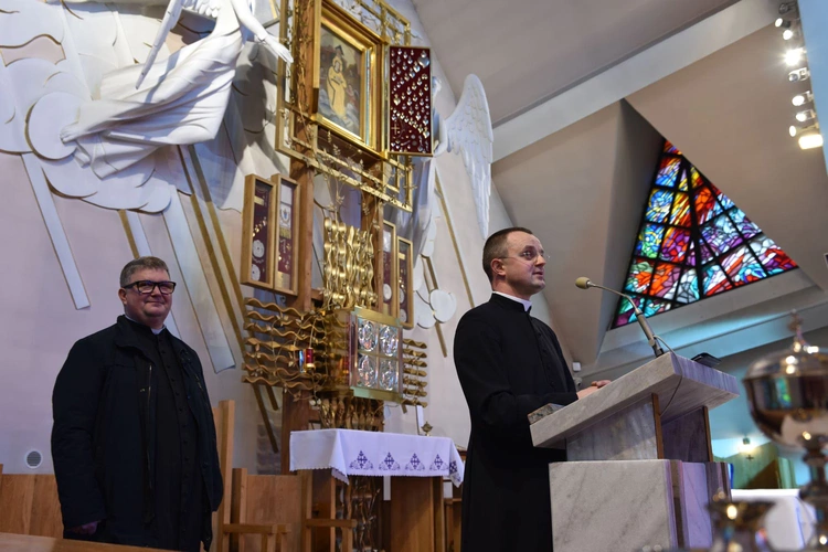 Rowerzyści w Pasierbcu