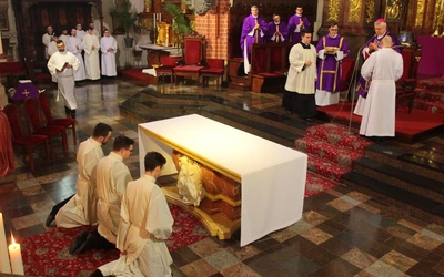 Seminarium. Akolitat i powołanie