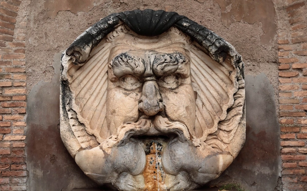 Dlaczego Bóg milczy wobec istniejącego zła?