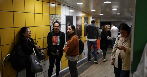 Na Bliskim Wschodzie przebywa kilkanaście tysięcy Polaków. MSZ apeluje o rejestrację w systemie Odyseusz