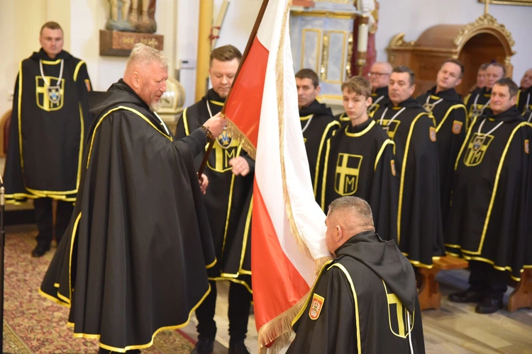Chorągiew w Tymbarku
