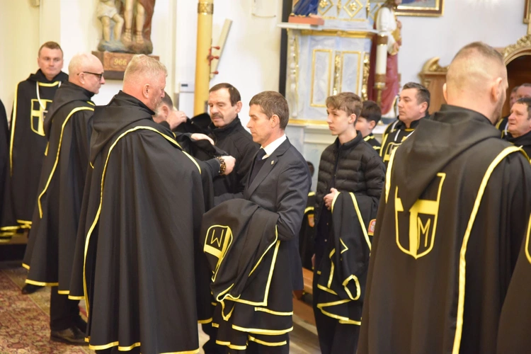 Chorągiew w Tymbarku