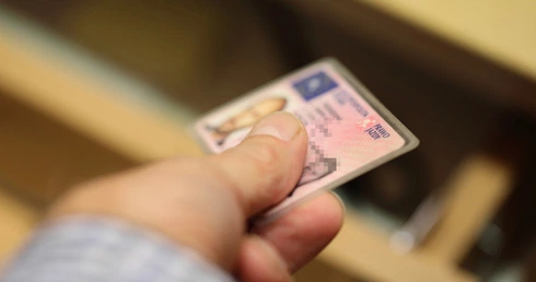 Od dziś prawo jazdy można stracić za przekroczenie prędkości o 50 km/h poza obszarem zabudowanym