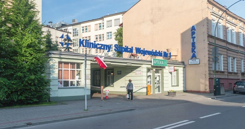 Szpitale jak gorący kartofel. Dlaczego bez odwagi politycznej system się zawali