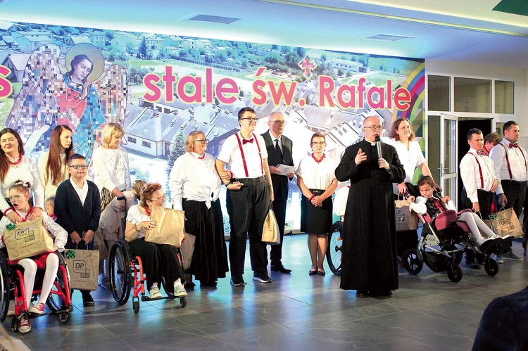 Uroczystości odpustowe ku czci św. Rafała Archanioła, patrona ośrodka, we wrześniu ub.r.