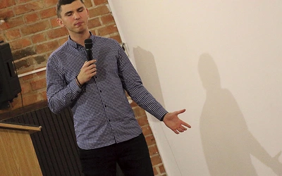 Modlitwę poprowadzi ewangelizator Marcin Zieliński.
