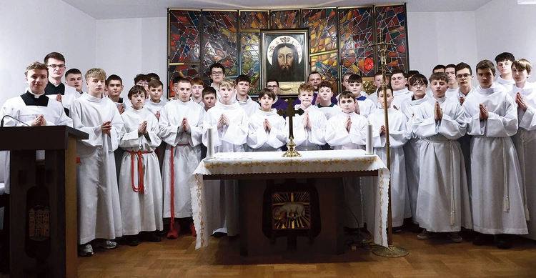 Uczestnicy rekolekcji  w Gródku nad Dunajcem.  