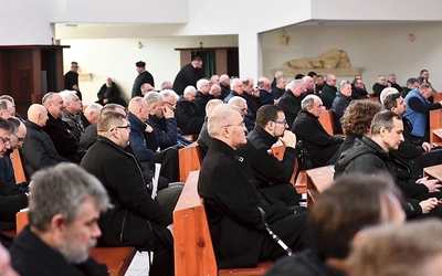 Takie wydarzenia organizowane są systematycznie dwa razy w roku – pod koniec wakacji letnich i w okresie zimowym.