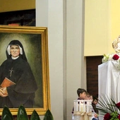 Relikwie Apostołki Bożego Miłosierdzia w niedzielę 22 lutego powitano u św. Franciszka w Ciechanowie.