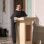 Kapłani u źródła