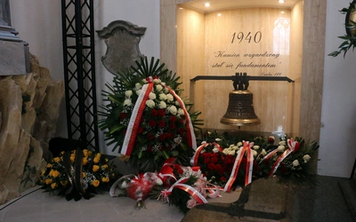 Pogrzeb szczątek ofiar zbrodni katyńskiej we Wrocławiu 2026