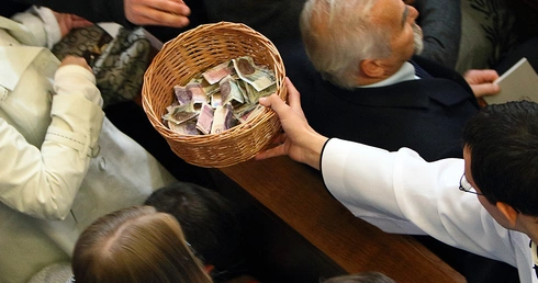 Taca ze Środy Popielcowej dla Caritas już pomaga