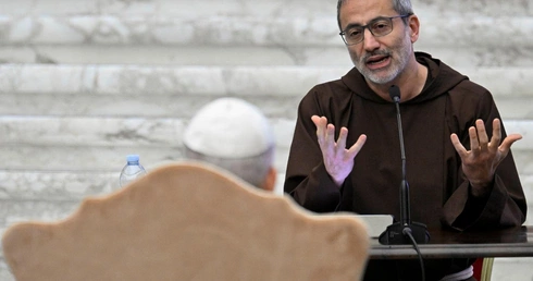 O. Pasolini: pokój rodzi się z odwagi stania się małym