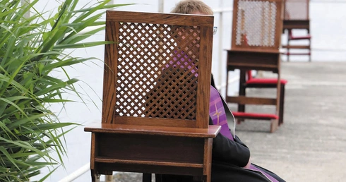 Sakrament ocalenia. Dobra spowiedź jako przełom na drodze nawrócenia