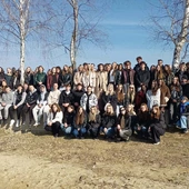 Prawie 130 maturzystów z Mielca wzięło udział w rekolekcjach w Gródku nad Dunajcem