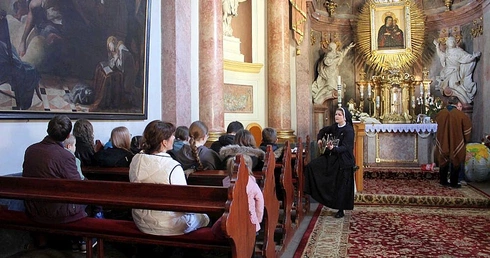 Młodzi w Misji - Msza w bazylice