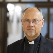 Cieszę się z budowania relacji międzyludzkich - powiedział bp Sławomir Oder w wywiadzie dla KAI