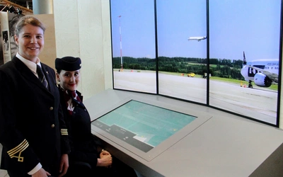 Dziewczyny z chmur, czyli rzecz o kobietach pracujących w lotnictwie