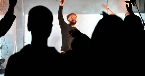Fundacja "Stacja Jezus" zachęca nowosolską młodzież, aby nie iść na skróty