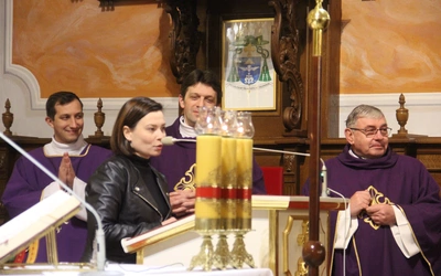 Dwie tegoroczne absolwentki Studium Parafialnej Aktywności zorganizowały w swojej parafii spotkanie dla pań