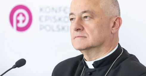 Bp Ważny o katechezie parafialnej: to ma być wspólna droga całego Kościoła w Polsce