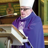 Homilię wygłosił bp Jacek Jezierski.
