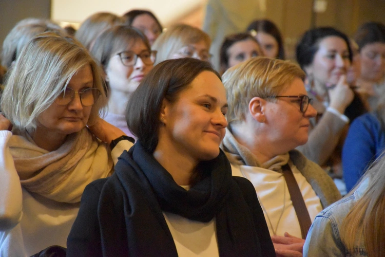 Dzień Kobiet 14.0 - Aula Jana Pawła II