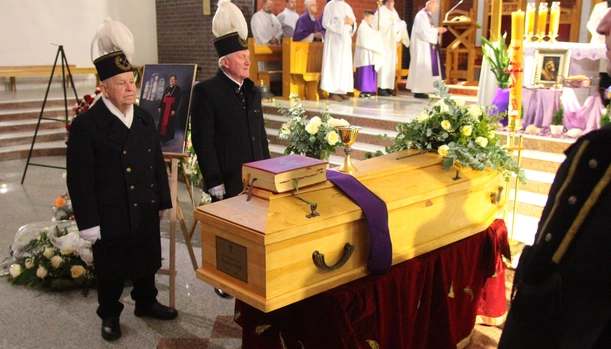 Lubin. Pogrzeb ks. Kazimierza Rapacza