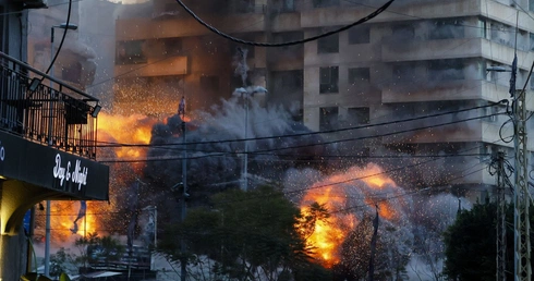 W bombardowanym przez Izrael Bejrucie