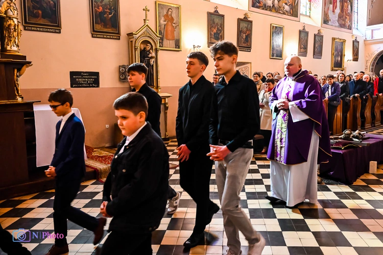 Nowi ministranci w Piątku