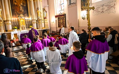 Nowi ministranci w Piątku