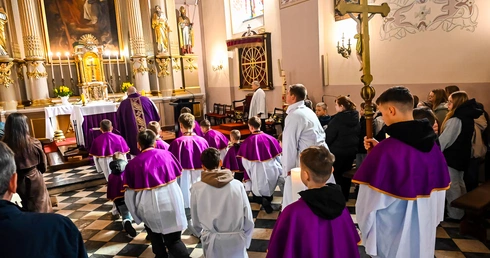Nowi ministranci w Piątku