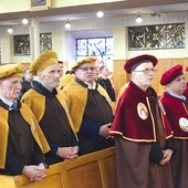 Uroczystość stała się okazją do modlitwy, dziękowania i zawierzenia Panu dalszych lat działalności.