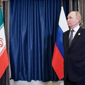 Moskwa patrzy na wojnę z Iranem z niepokojem, a zarazem… licząc zyski z drożejącej ropy
