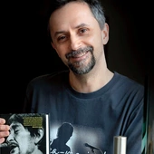 Chris Rea według Szymona Babuchowskiego. Pierwszą biografię zmarłego artysty napisał nasz redakcyjny kolega