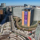 Dziś szczyt UE o cenach energii: wśród tematów reforma systemu handlu emisjami ETS