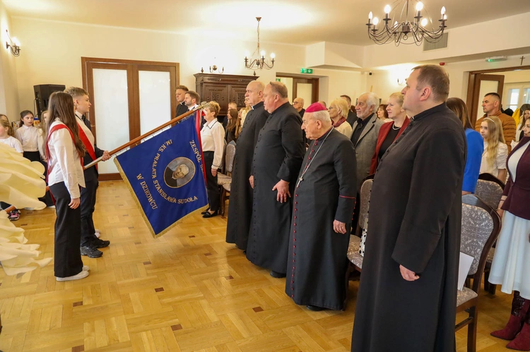 Jubileuszowe XXV Dni Patrona w ZS w Dzikowcu