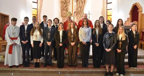 Bierzmowanie w Mielcu-Rzochowie - 2026