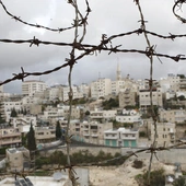 Zamknięte sklepy, odwołane pielgrzymki: czy chrześcijanie z Betlejem przetrwają kolejną Wielkanoc?