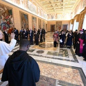 Papieska Komisja ds. Ochrony Małoletnich - znaczenie świadectwa ofiar