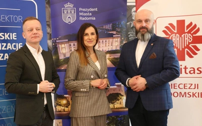 Spotkanie wielkanocne dla osób samotnych i potrzebujących