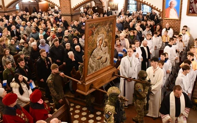 Pergrynacja obrazu Matki Bożej Gietrzwałdzkiej w Drezdenku