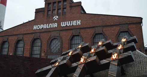 W najbliższy piątek Droga Krzyżowa ulicami Katowic