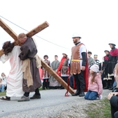 Misterium Męki Pańskiej w Rzepienniku Suchym poruszyło serca